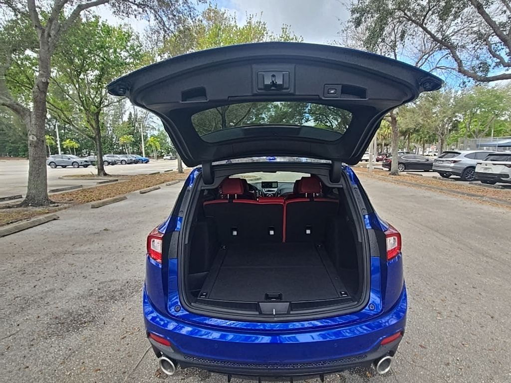 Thumbnail: 2026 Acura RDX - 30