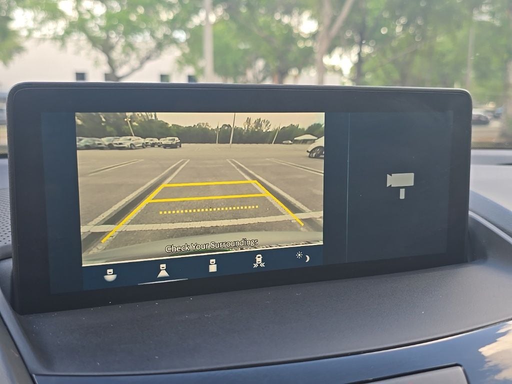 Thumbnail: 2025 Acura RDX - 22