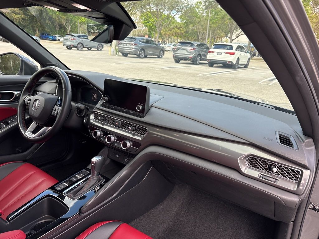 Thumbnail: 2023 Acura Integra - 17