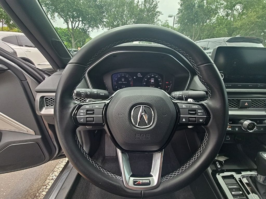 Thumbnail: 2023 Acura Integra - 18