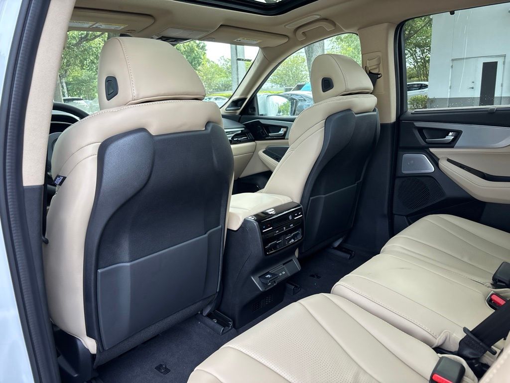 Thumbnail: 2026 Acura MDX - 20