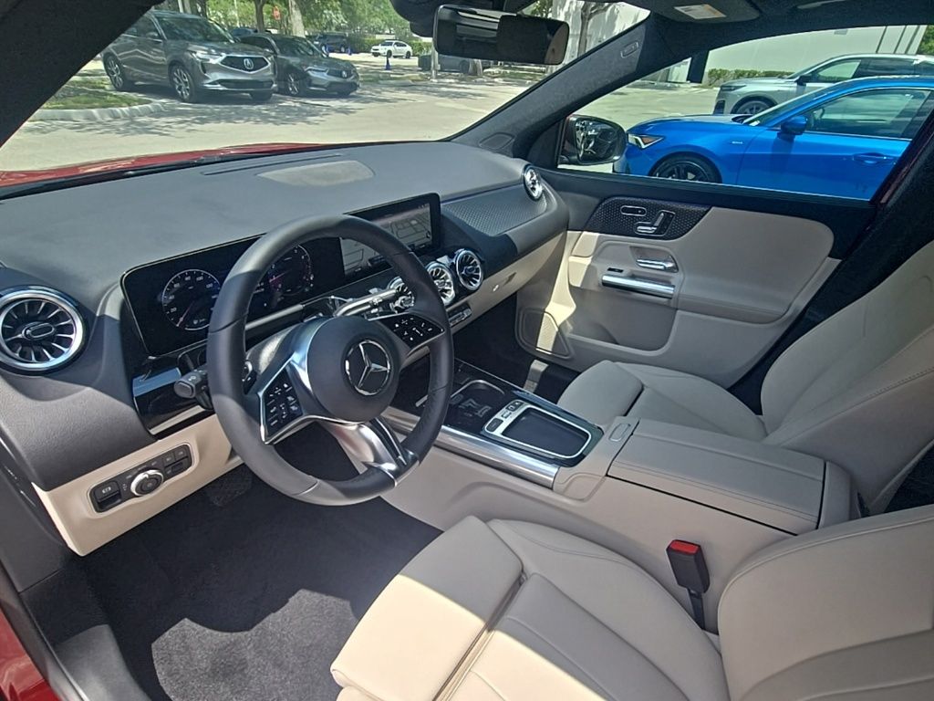 Thumbnail: 2026 Mercedes-Benz GLA - 14