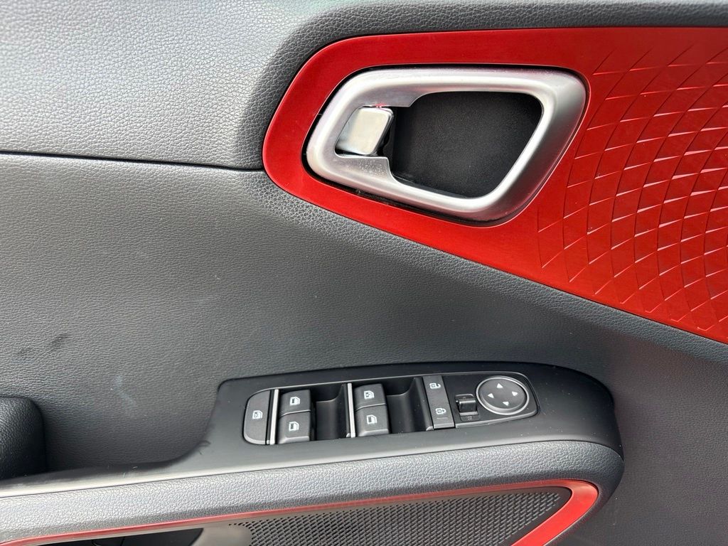 Thumbnail: 2021 Kia Soul - 20