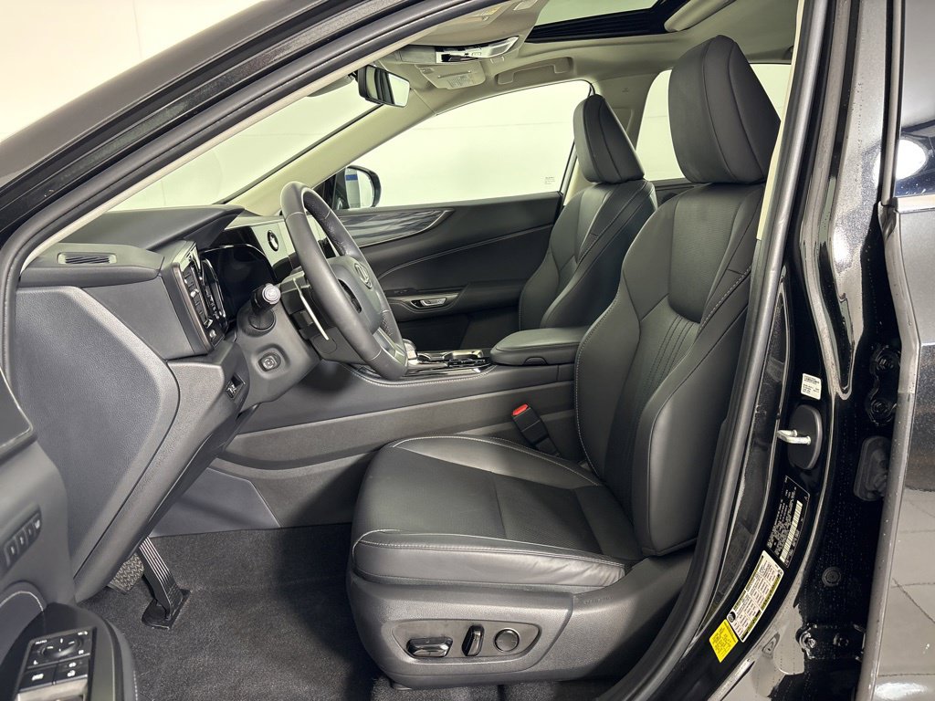 2024 Lexus NX 250 - Photo 14