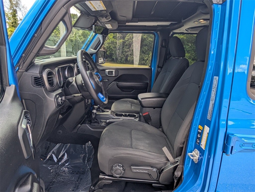 Thumbnail: 2021 Jeep Wrangler - 12