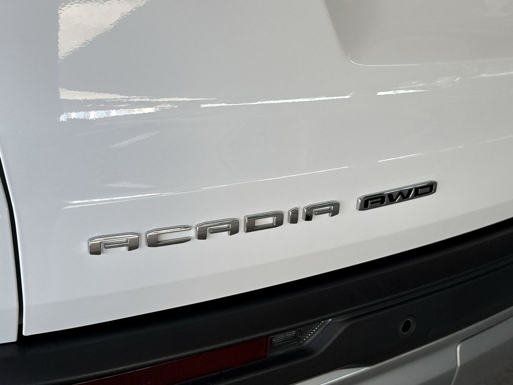 Thumbnail: 2024 GMC Acadia - 12