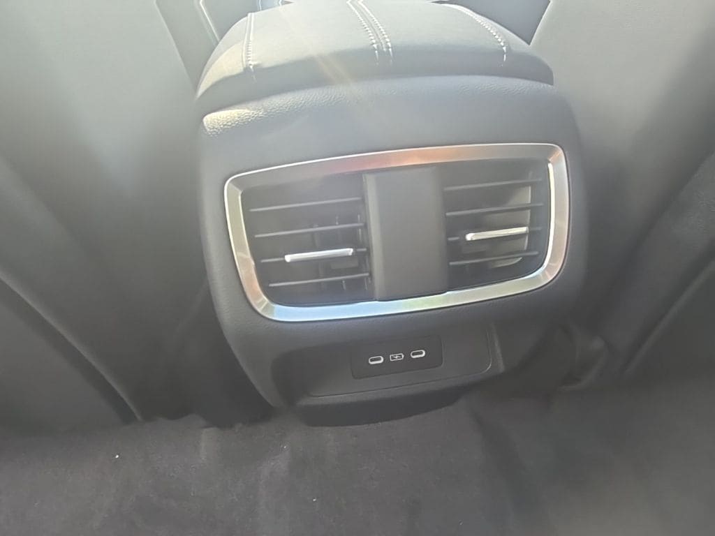 Thumbnail: 2026 Acura RDX - 30