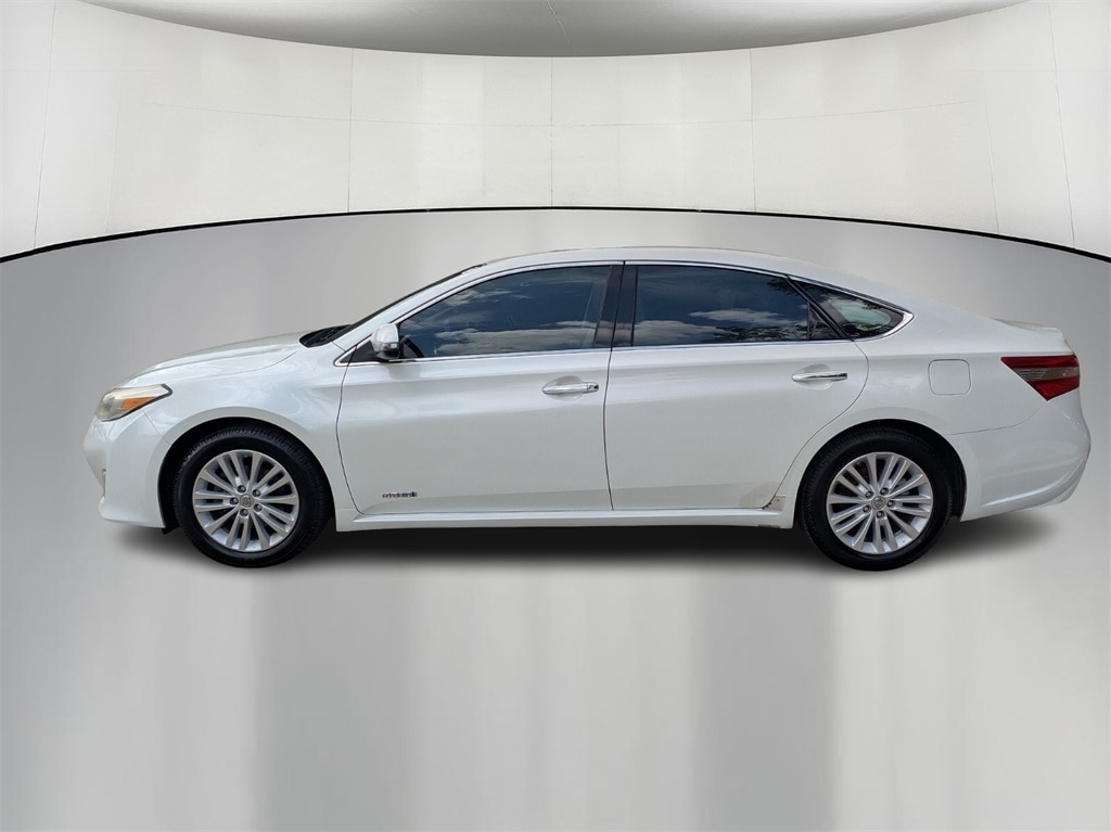 Thumbnail: 2014 Toyota Avalon - 4