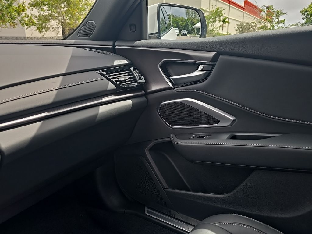 Thumbnail: 2026 Acura RDX - 25