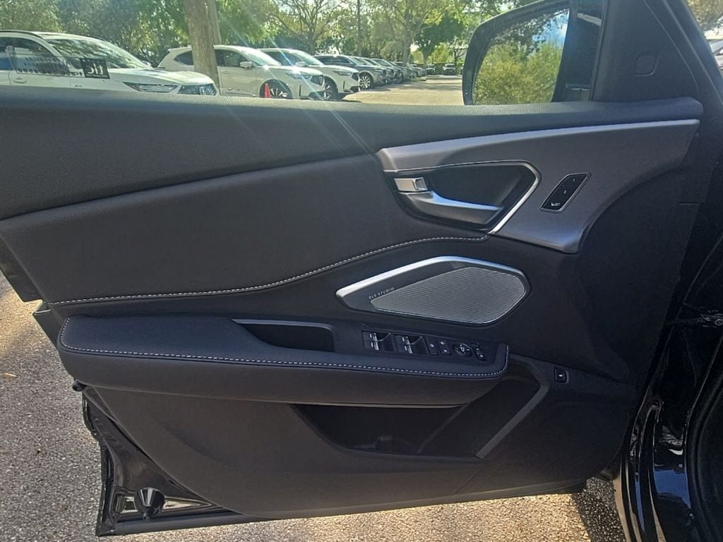 Thumbnail: 2026 Acura RDX - 12