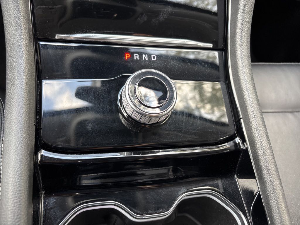 Thumbnail: 2023 Jeep Grand Cherokee - 37