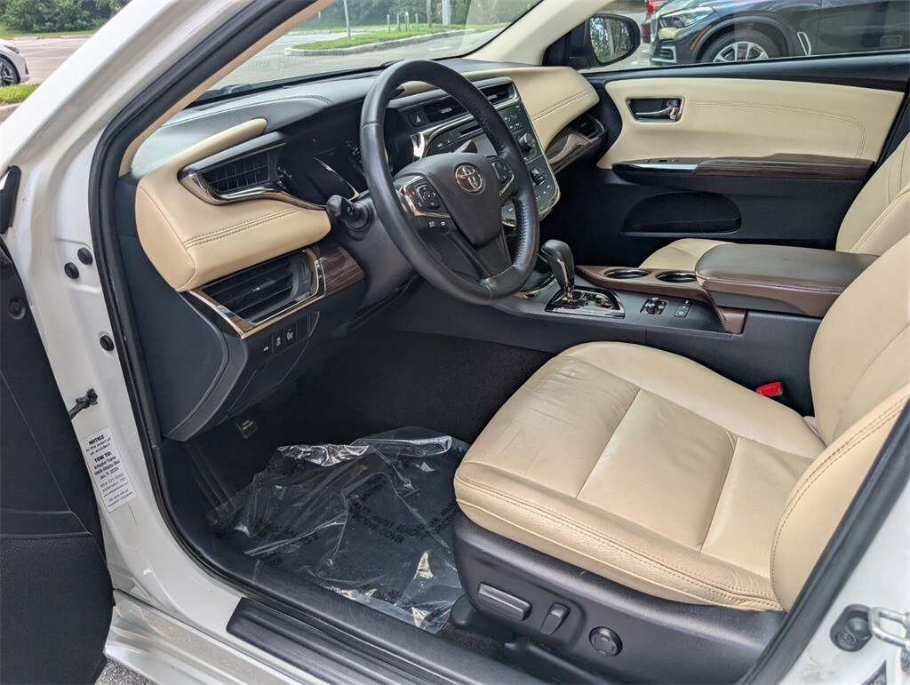 Thumbnail: 2014 Toyota Avalon - 14