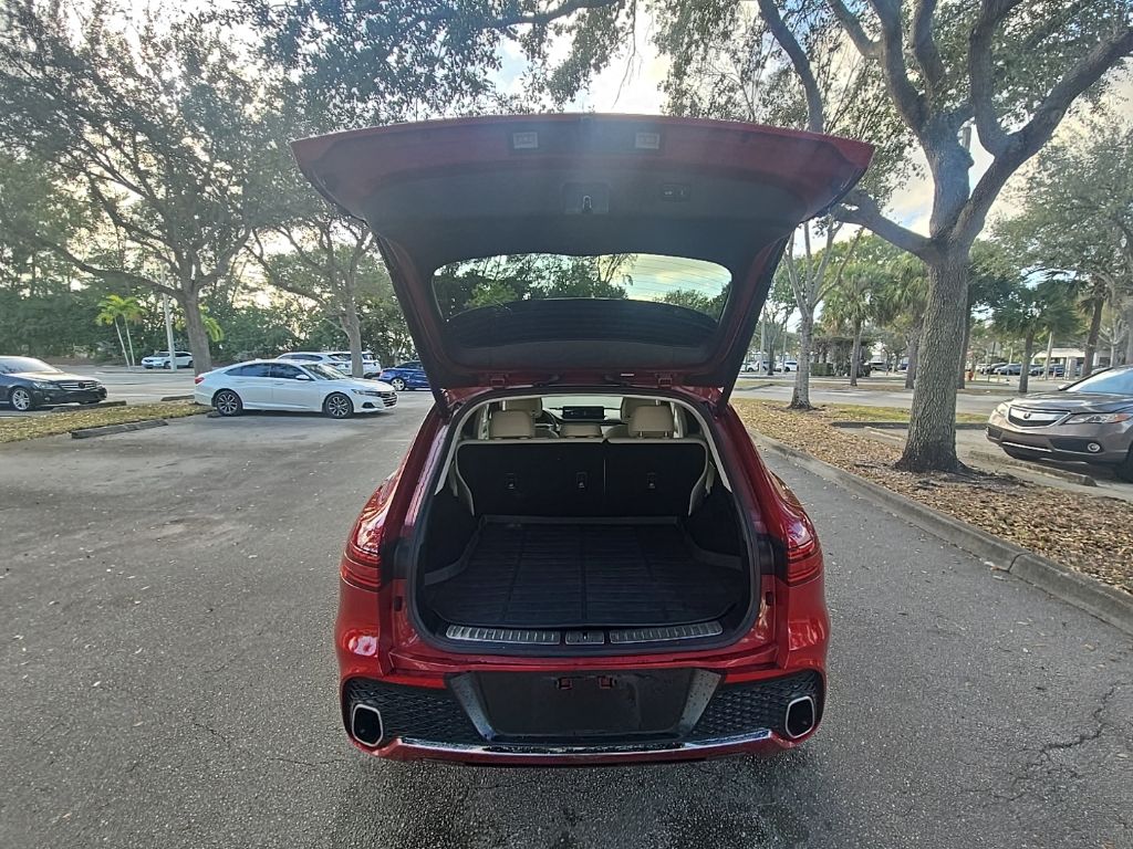 Thumbnail: 2023 Genesis GV70 - 29