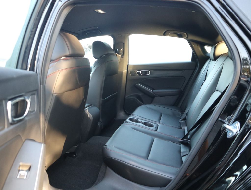 Thumbnail: 2025 Acura Integra - 23