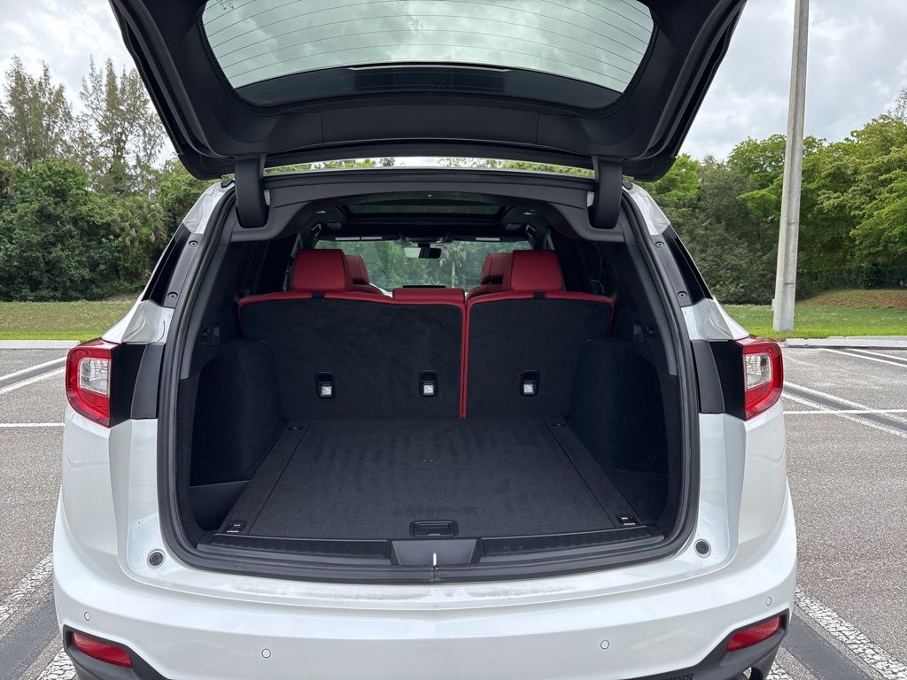 Thumbnail: 2024 Acura RDX - 32
