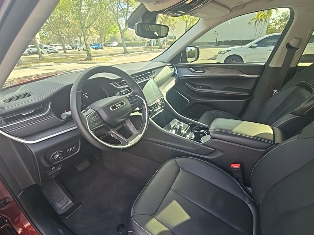 Thumbnail: 2021 Jeep Grand Cherokee L - 12