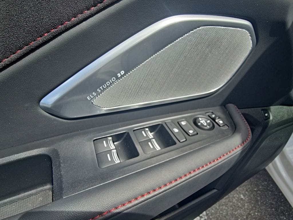 Thumbnail: 2023 Acura RDX - 16