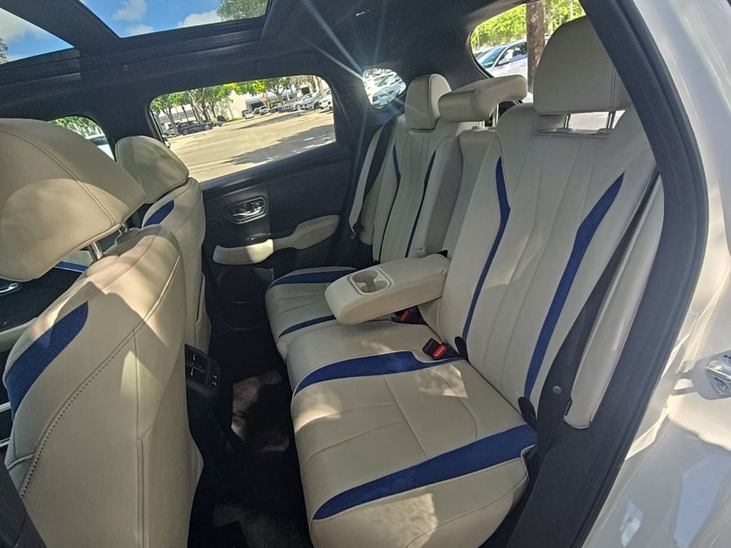 Thumbnail: 2025 Acura ADX - 27