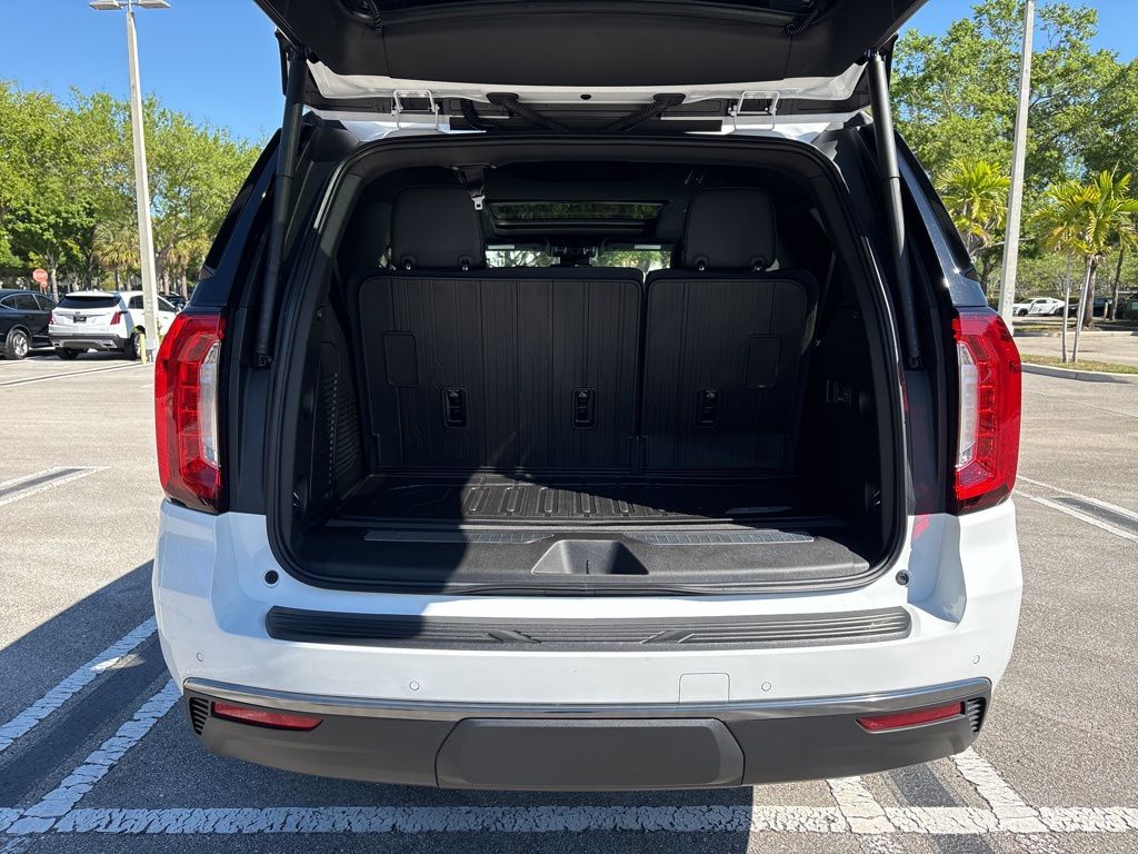 Thumbnail: 2024 GMC Yukon - 24