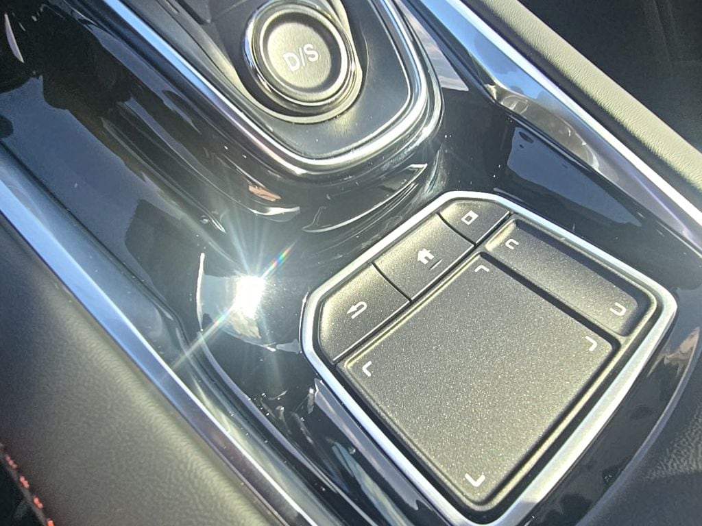 Thumbnail: 2023 Acura RDX - 24