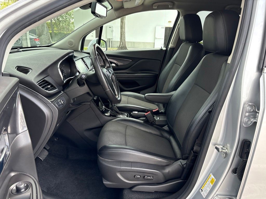 Thumbnail: 2018 Buick Encore - 16