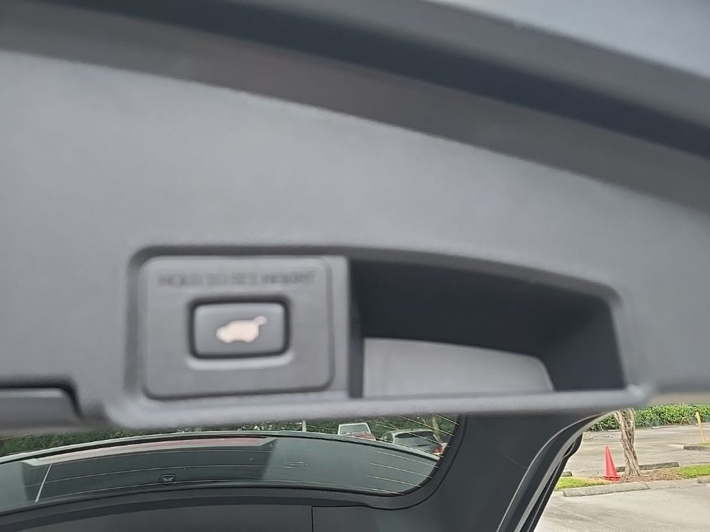 Thumbnail: 2026 Acura RDX - 24