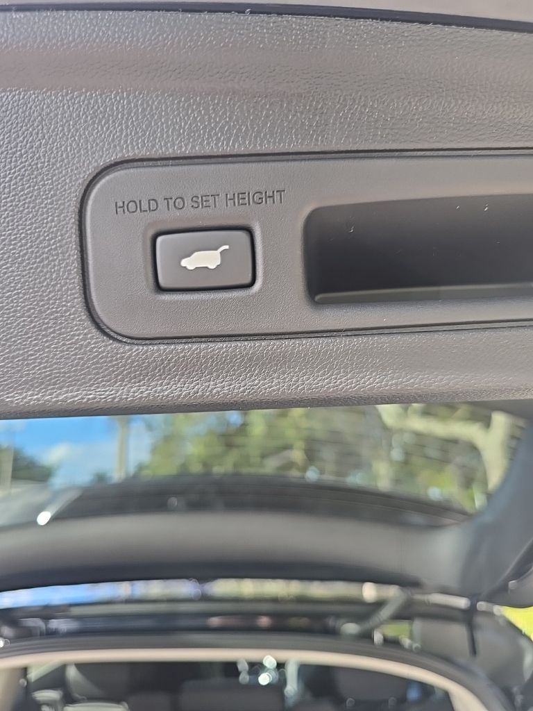 Thumbnail: 2026 Acura MDX - 23