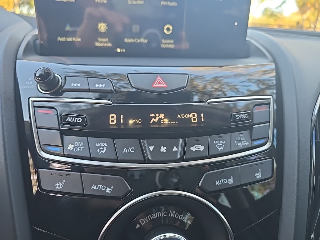 Thumbnail: 2025 Acura RDX - 21