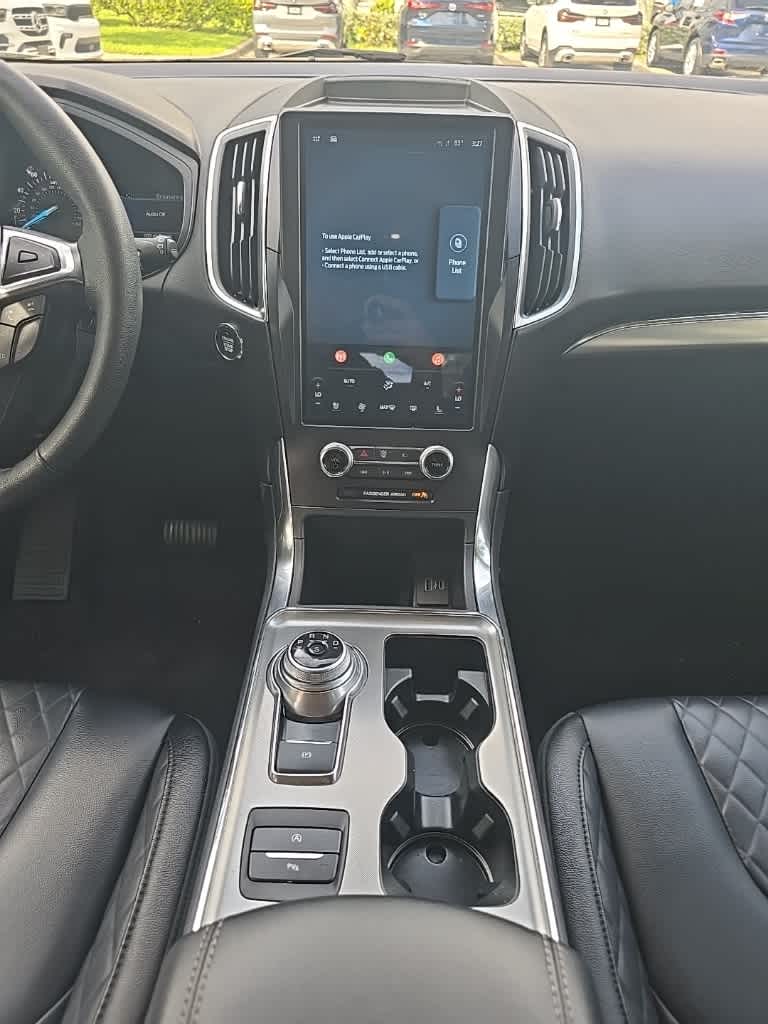 Thumbnail: 2024 Ford Edge - 18