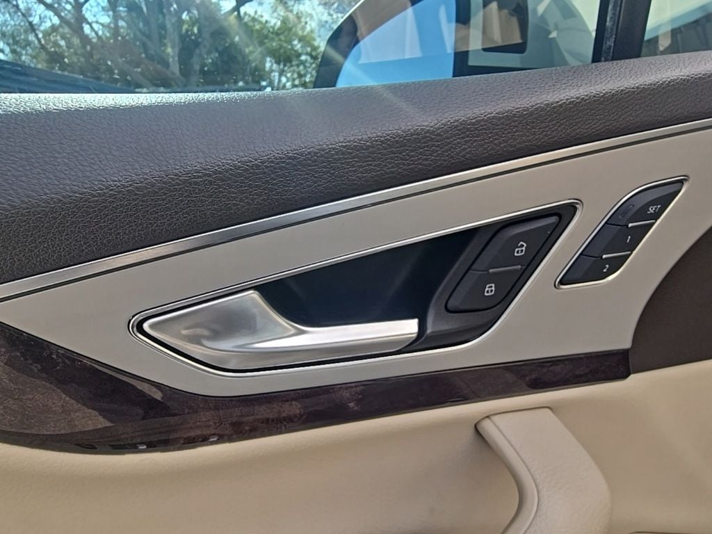 Thumbnail: 2019 Audi Q7 - 16