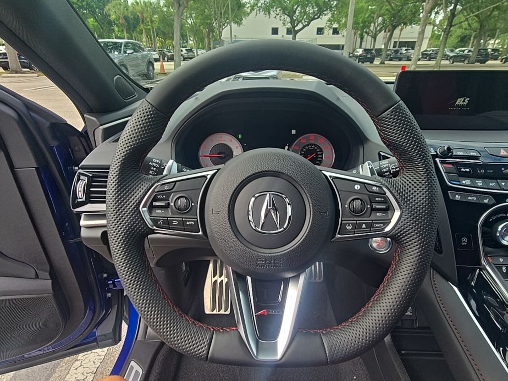 Thumbnail: 2026 Acura RDX - 21