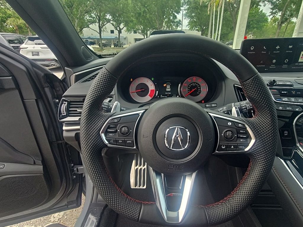 Thumbnail: 2026 Acura RDX - 19