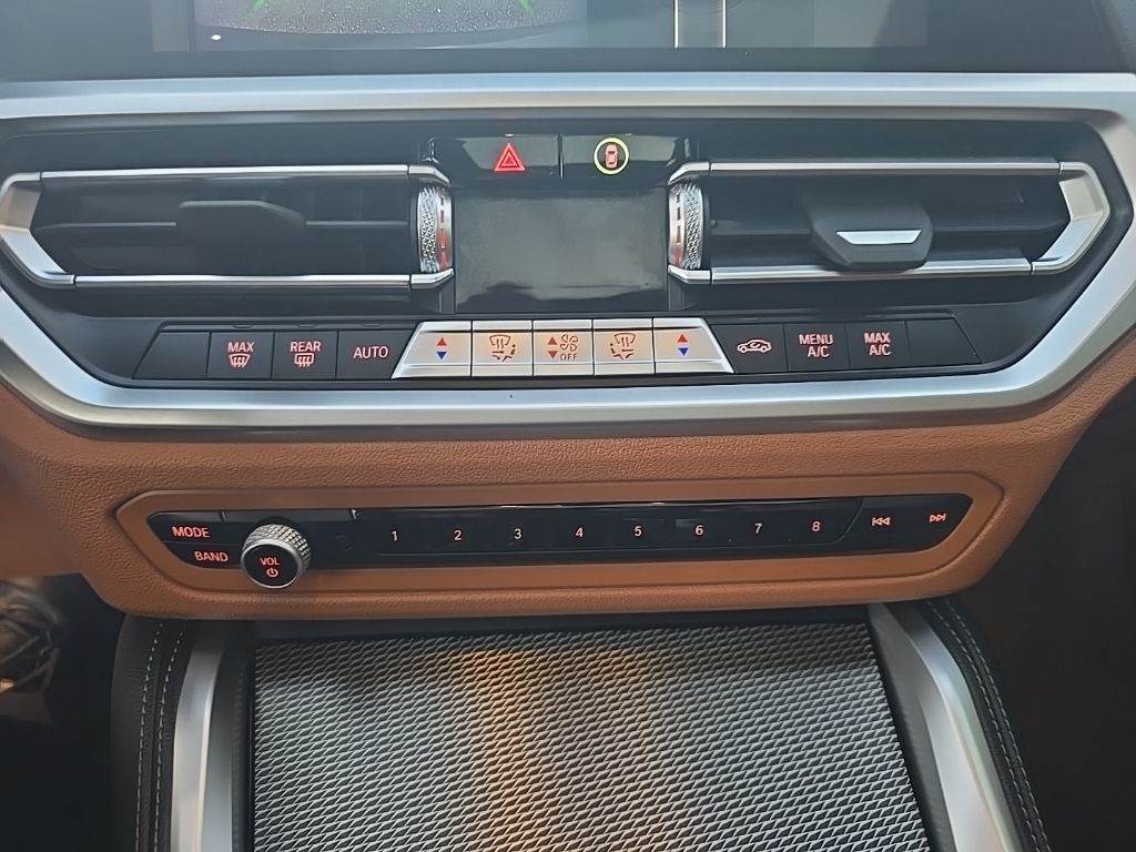 Thumbnail: 2023 BMW 4 Series - 27