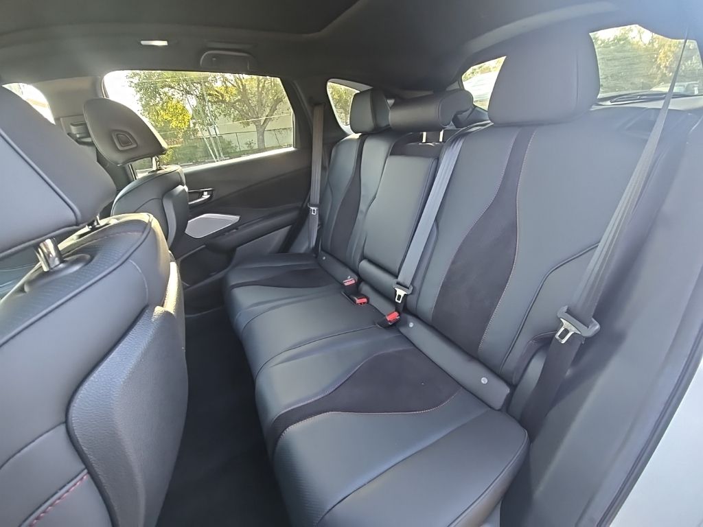 Thumbnail: 2025 Acura RDX - 29