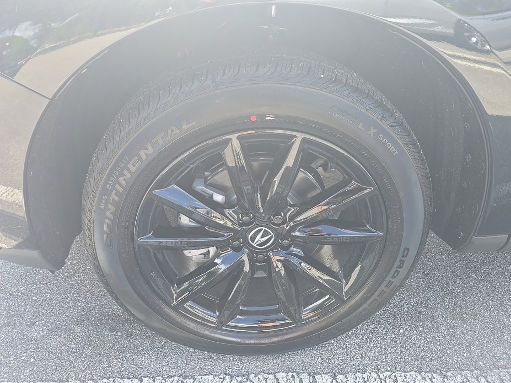 Thumbnail: 2026 Acura RDX - 9