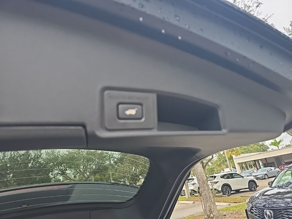 Thumbnail: 2026 Acura RDX - 26