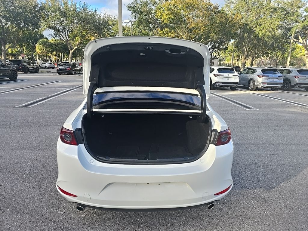 Thumbnail: 2021 Mazda Mazda3 - 28