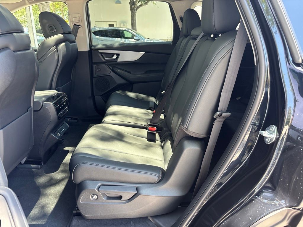 Thumbnail: 2026 Acura MDX - 18