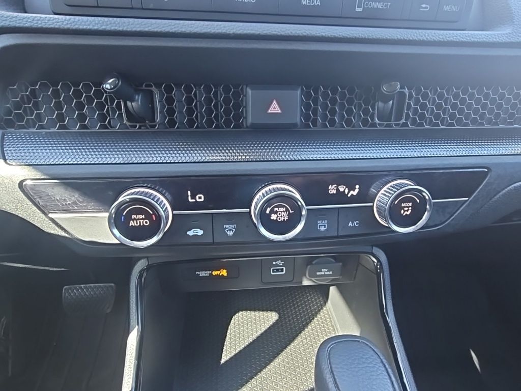 Thumbnail: 2023 Honda CR-V - 20