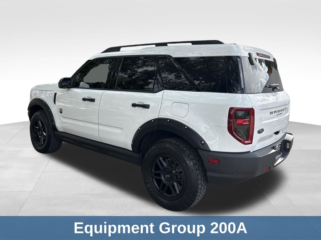 Thumbnail: 2022 Ford Bronco Sport - 3