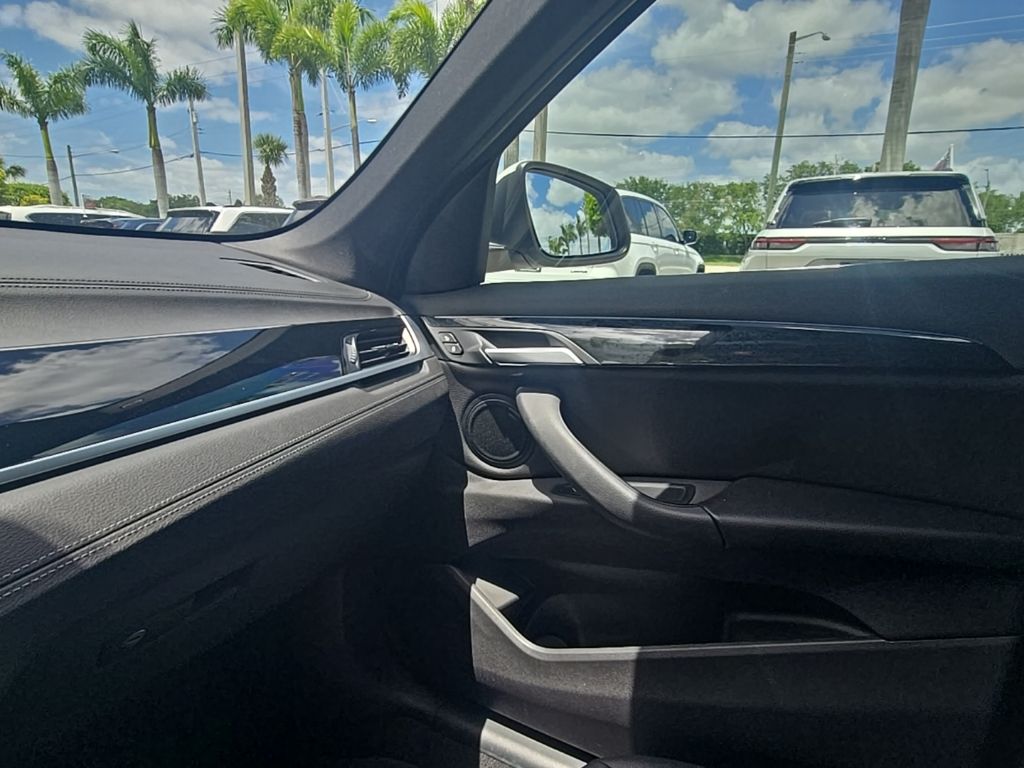 Thumbnail: 2021 BMW X1 - 25