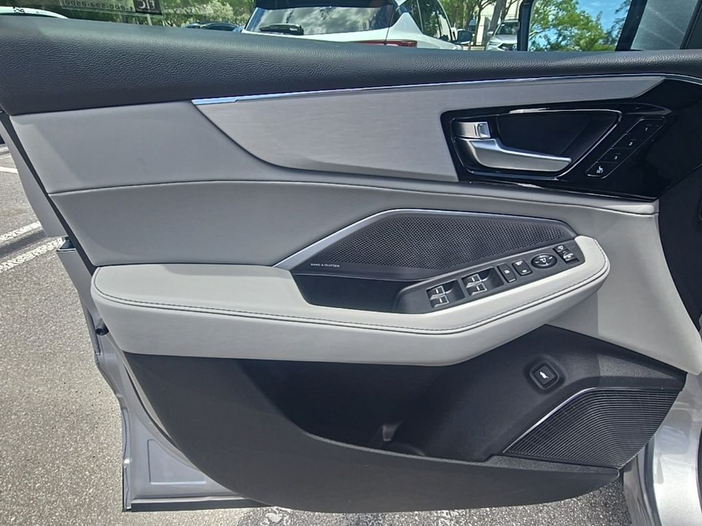 Thumbnail: 2026 Acura MDX - 12