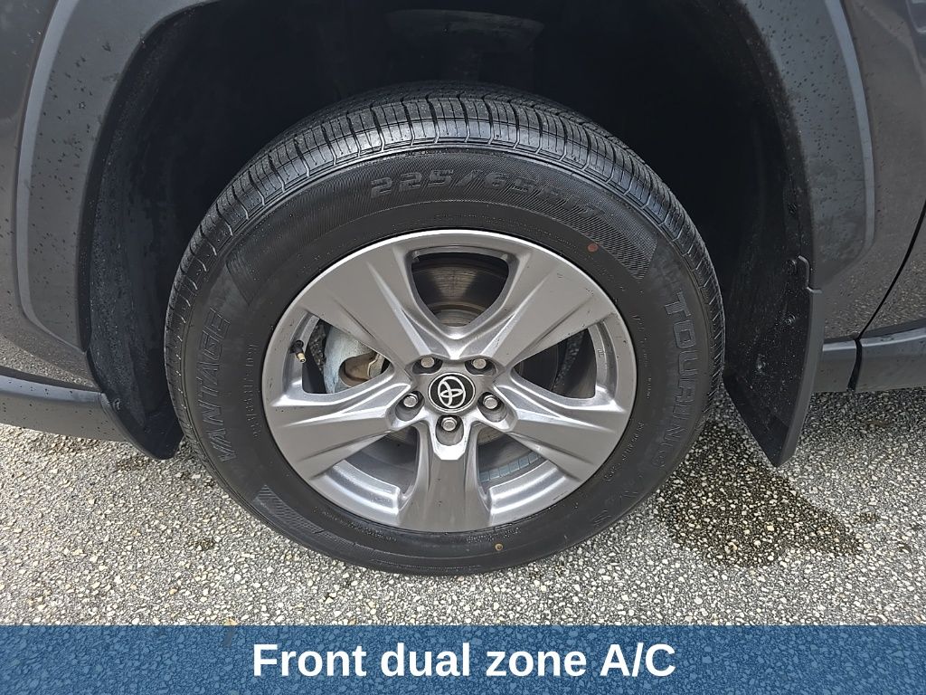 Thumbnail: 2024 Toyota RAV4 - 11