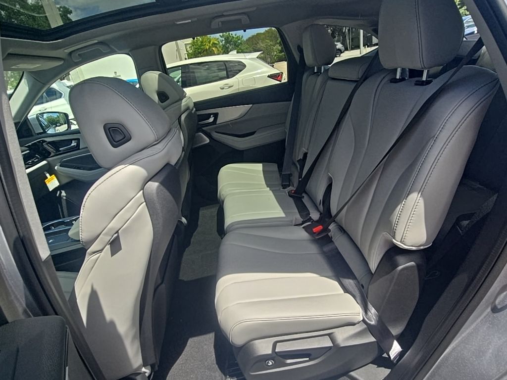Thumbnail: 2026 Acura MDX - 27