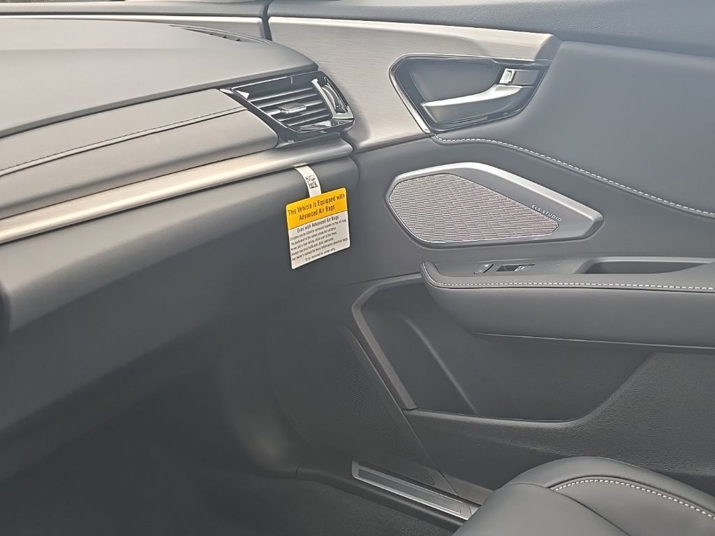 Thumbnail: 2026 Acura RDX - 28