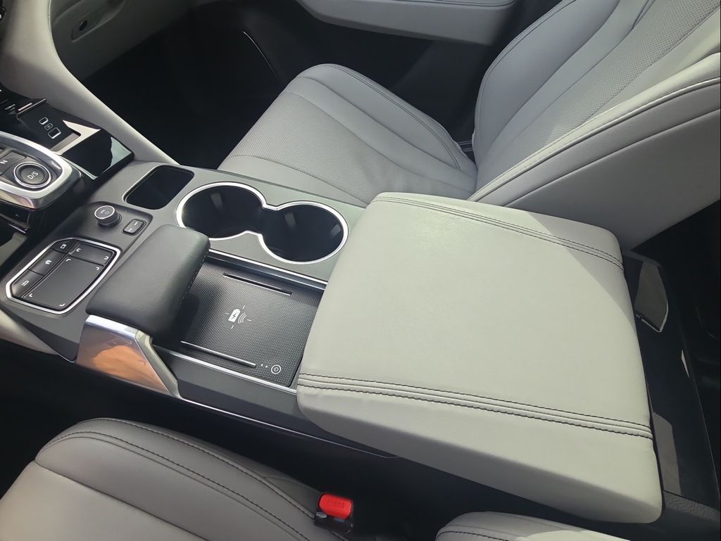 Thumbnail: 2024 Acura MDX - 24