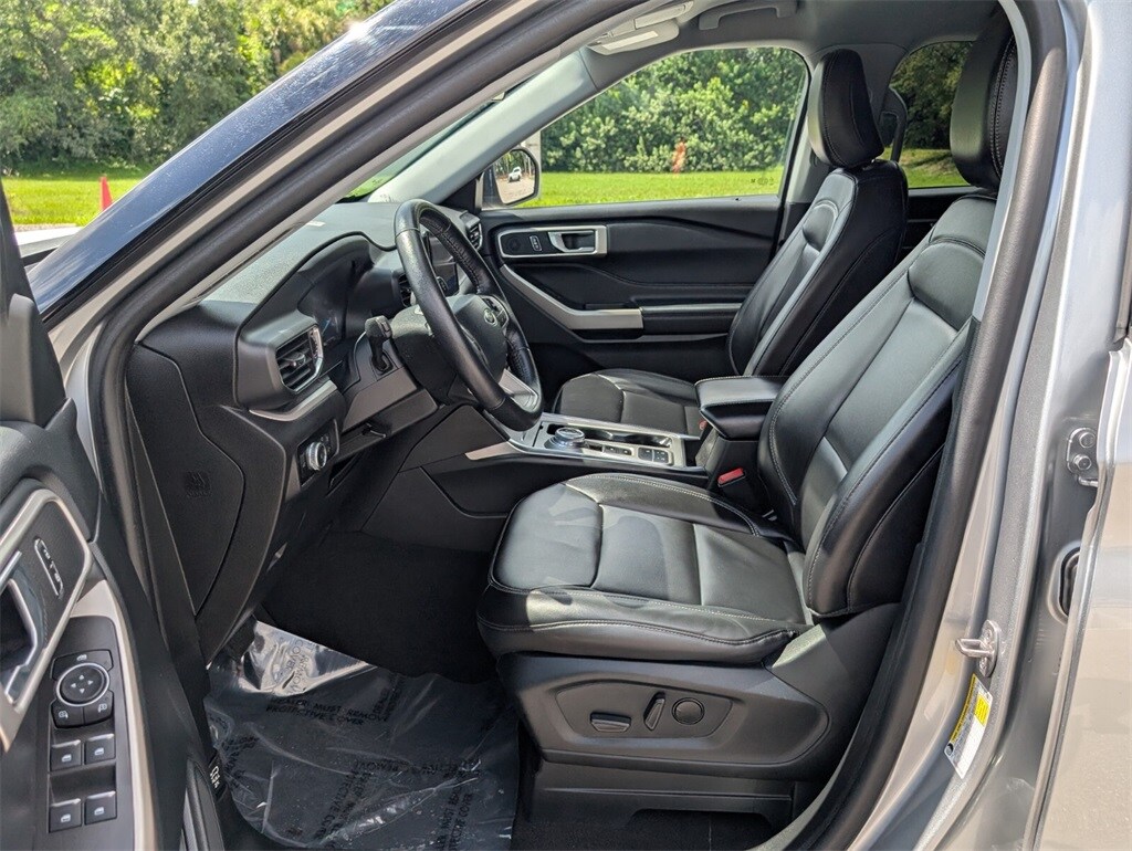 Thumbnail: 2023 Ford Explorer - 11