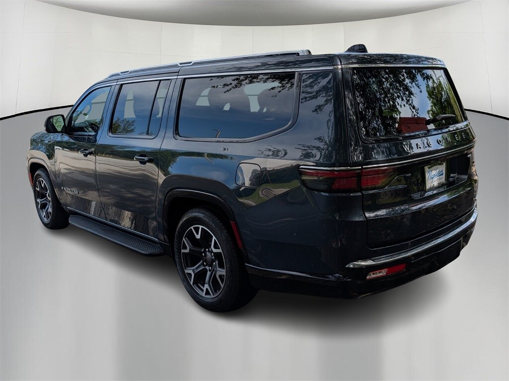 Thumbnail: 2024 Jeep Wagoneer - 4