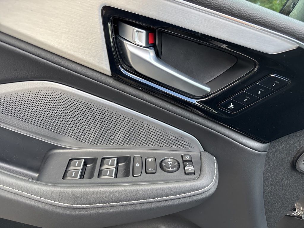 Thumbnail: 2026 Acura MDX - 16