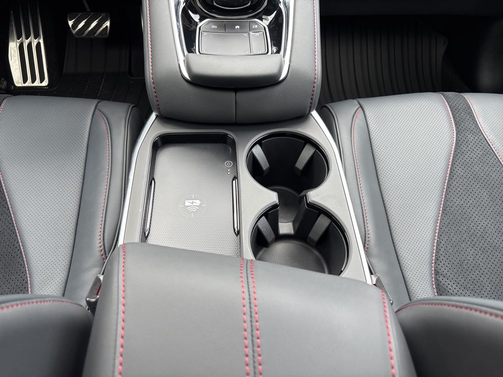 Thumbnail: 2026 Acura RDX - 25